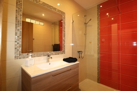 Moradia - Lagoa, Lagoa (Algarve), Faro (Algarve) - Miniatura: 44/50