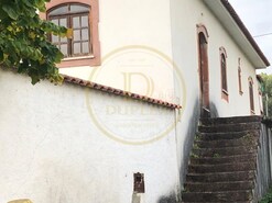 Moradia - Poiares (Santo Andr), Vila Nova de Poiares, Coimbra