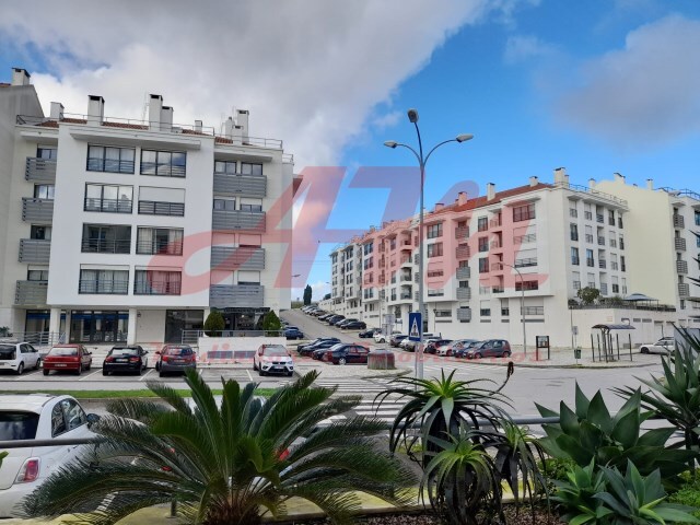 Loja - Mina de gua, Amadora, Lisboa - Imagem grande