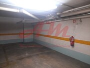 Garagem - Vilar de Andorinho, Vila Nova de Gaia, Porto - Miniatura: 3/3