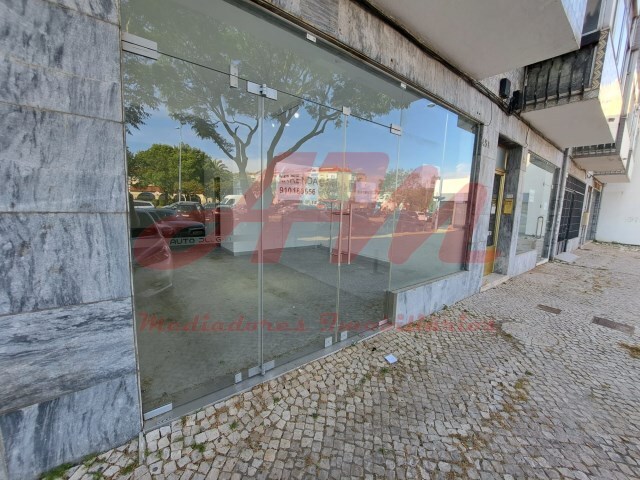 Loja - Venteira, Amadora, Lisboa - Imagem grande