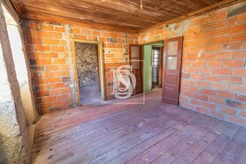 Moradia T4 - Reigoso, Oliveira de Frades, Viseu - Miniatura: 3/25