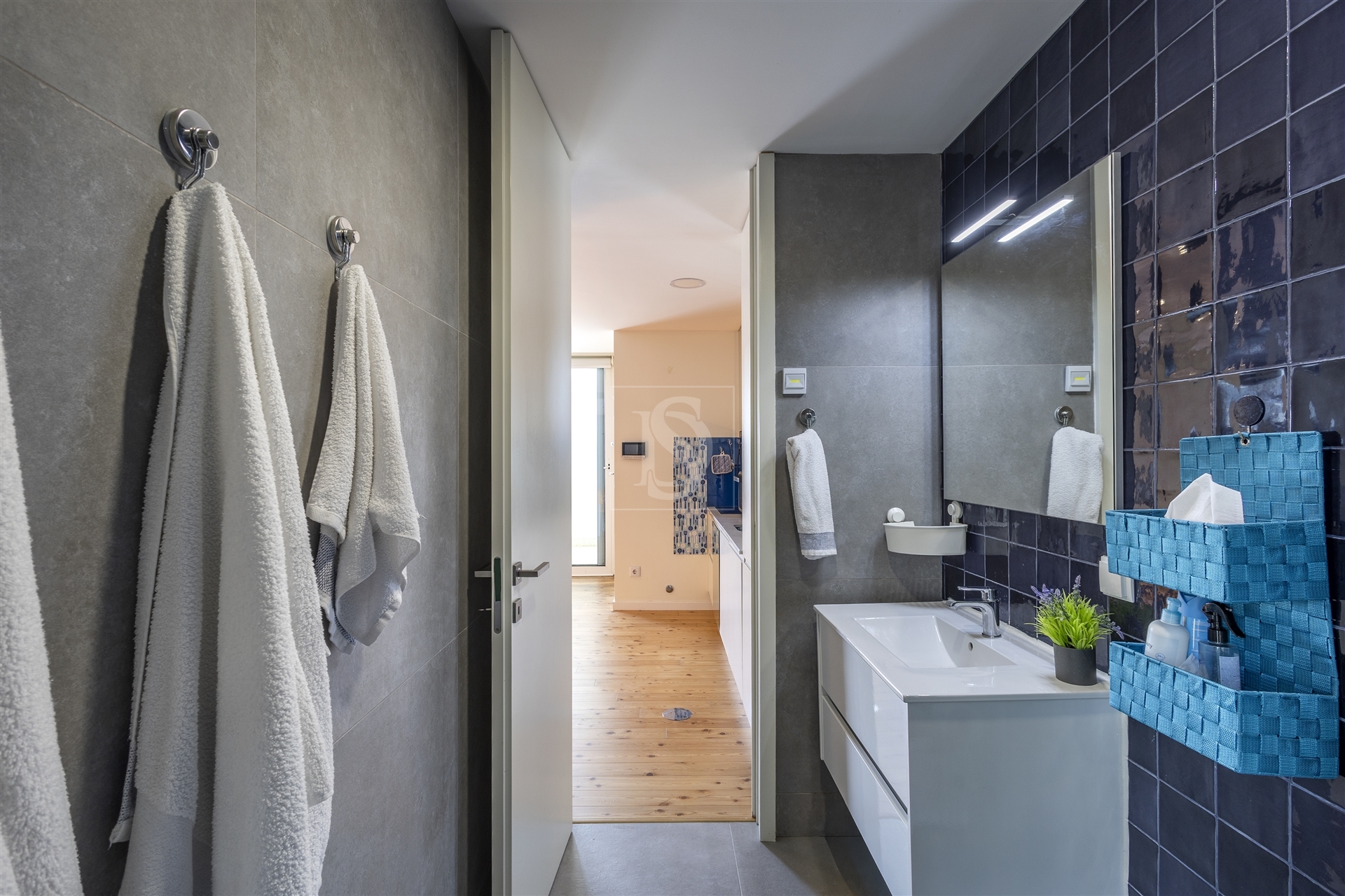 Apartamento T1 - Gl�ria, Aveiro, Aveiro - Miniatura: 11/27