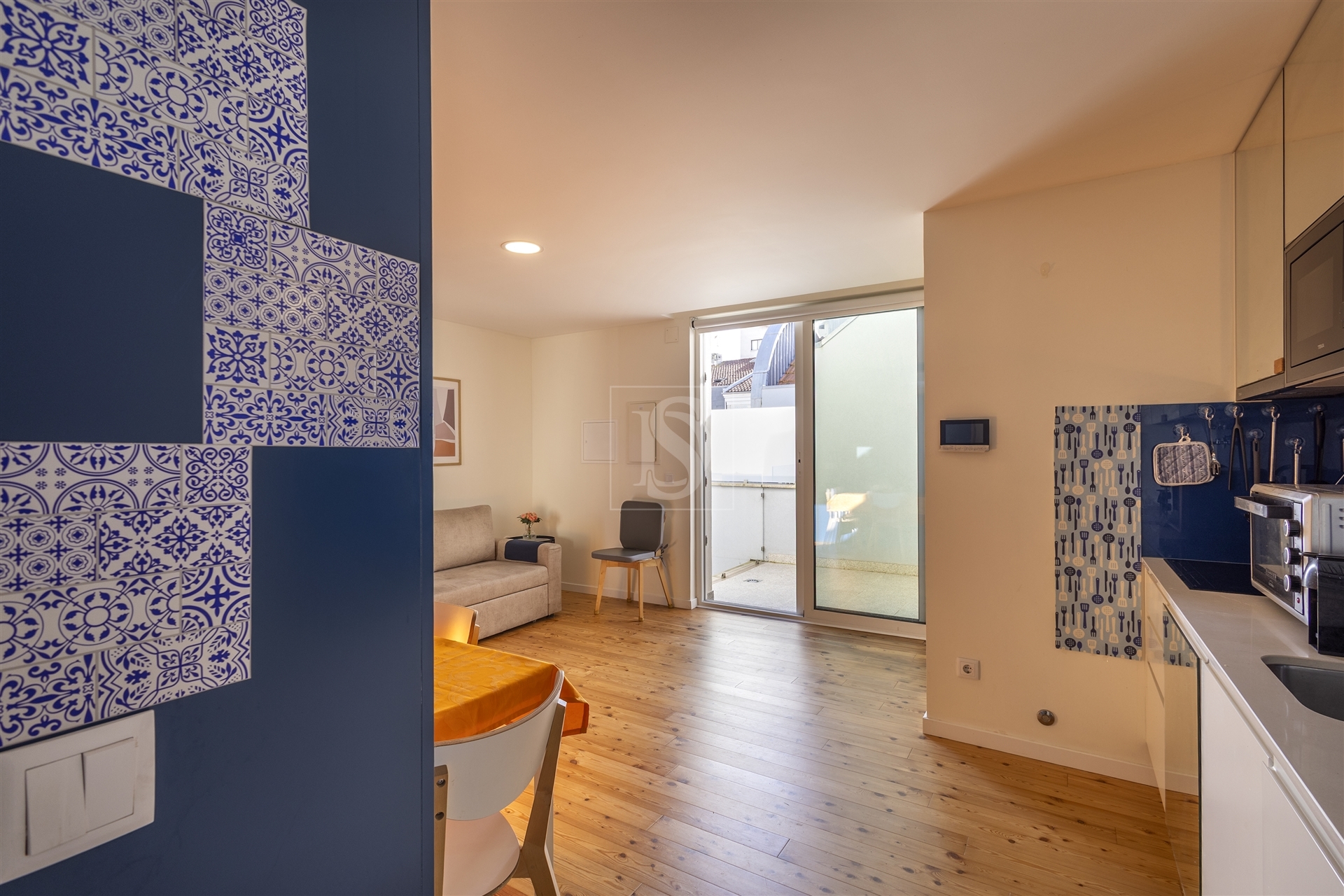 Apartamento T1 - Gl�ria, Aveiro, Aveiro - Miniatura: 12/27