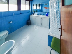 Moradia T4 - Gl�ria, Aveiro, Aveiro - Miniatura: 6/12