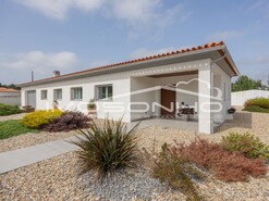 Moradia T4 - Marinha Grande, Marinha Grande, Leiria