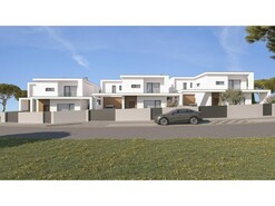 Moradia T4 - Parceiros, Leiria, Leiria