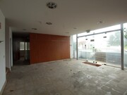 Prdio - Batalha, Batalha, Leiria - Miniatura: 9/9
