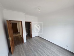 Apartamento T3 - Torres Novas, Torres Novas, Santar�m - Miniatura: 7/21