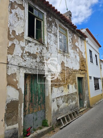 Moradia T2 - Torres Novas, Torres Novas, Santar�m - Imagem grande