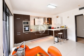 Apartamento T4 - Nossa Senhora de F�tima, Entroncamento, Santar�m - Miniatura: 8/37
