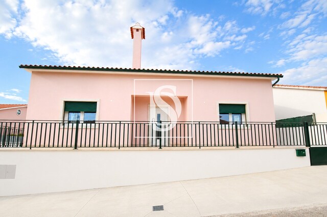 Moradia T3 - S�o Pedro de Tomar, Tomar, Santar�m - Imagem grande
