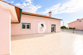 Moradia T3 - S�o Pedro de Tomar, Tomar, Santar�m - Miniatura: 26/29