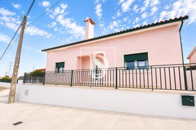 Moradia T3 - S�o Pedro de Tomar, Tomar, Santar�m - Miniatura: 29/29