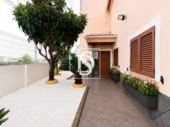 Moradia T5 - Portim�o, Portim�o, Faro (Algarve)