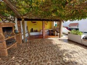 Moradia T2 - A dos Negros, bidos, Leiria - Miniatura: 1/9