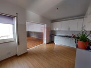 Apartamento T3 - Nossa Senhora do P�pulo, Caldas da Rainha, Leiria - Miniatura: 2/9