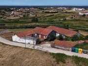 Moradia T3 - B�rrio, Alcoba�a, Leiria - Miniatura: 7/9