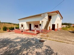Moradia T3 - A dos Francos, Caldas da Rainha, Leiria