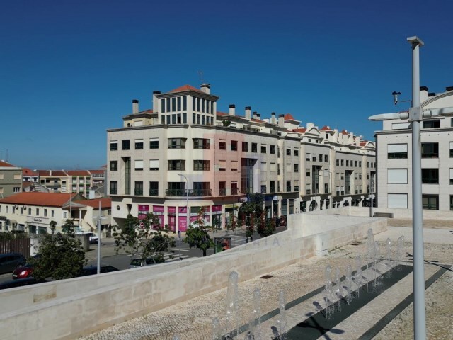 Apartamento T4 - Nossa Senhora do Pópulo, Caldas da Rainha, Leiria - Imagem grande