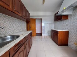 Apartamento T3 - Tornada, Caldas da Rainha, Leiria