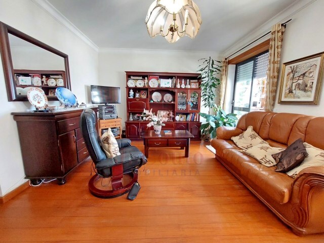 Apartamento T3 - Nossa Senhora do Pópulo, Caldas da Rainha, Leiria - Imagem grande