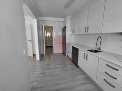 Apartamento T1 - Santo Onofre, Caldas da Rainha, Leiria
