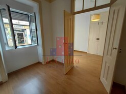 Apartamento T2 - Nossa Senhora do Ppulo, Caldas da Rainha, Leiria