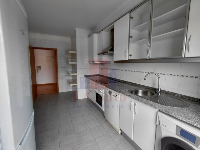 Apartamento T2 - Santo Onofre, Caldas da Rainha, Leiria - Imagem grande