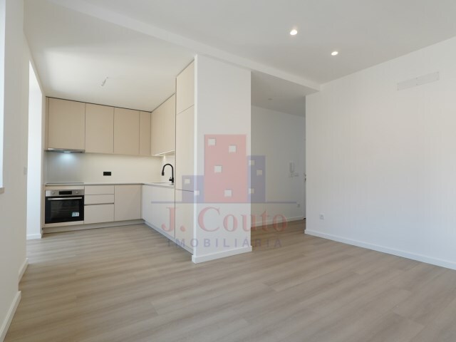 Apartamento T2 - Santo Onofre, Caldas da Rainha, Leiria - Imagem grande