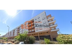 Loja - Caparica, Almada, Setbal