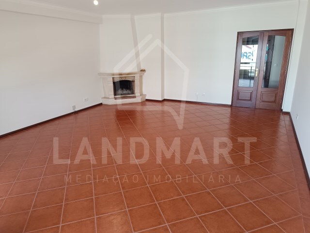 Apartamento T3 - Benedita, Alcobaça, Leiria - Imagem grande
