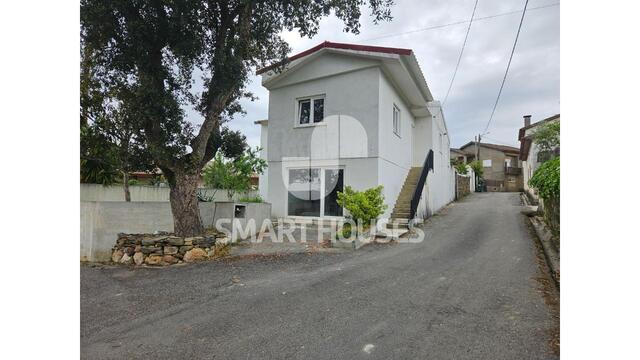 Moradia T3 - S�o Miguel de Poiares, Vila Nova de Poiares, Coimbra - Imagem grande