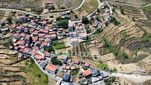 Moradia T4 - Pomares, Arganil, Coimbra - Miniatura: 31/32