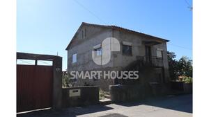 Moradia T2 - Meda de Mouros, Tbua, Coimbra - Miniatura: 1/33