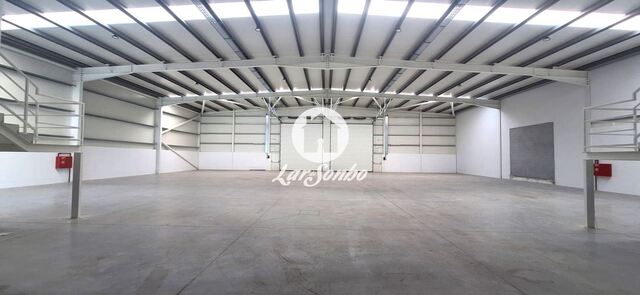 Loja - Silveiros e Rio Covo, Barcelos, Braga - Imagem grande