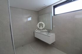 Moradia T3 - Abade de Neiva, Barcelos, Braga - Miniatura: 16/26