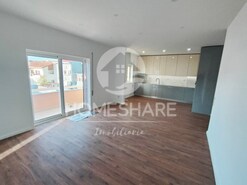 Apartamento T3 - �guas Santas, Maia, Porto