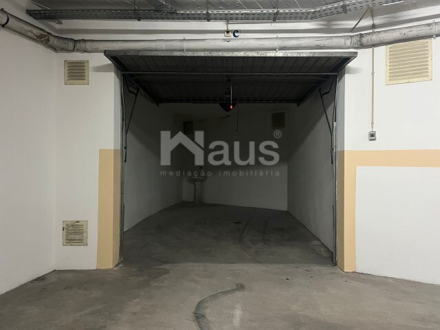 Garagem - Afonsoeiro, Montijo, Setúbal - Imagem grande