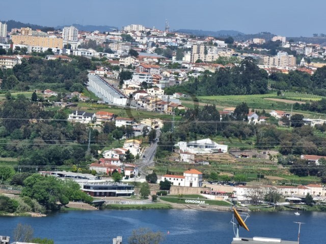 Terreno Urbano - Oliveira do Douro, Vila Nova de Gaia, Porto - Imagem grande