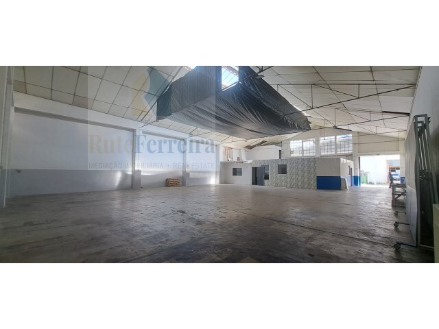 Armazém - Santa Maria, Torres Vedras, Lisboa - Imagem grande