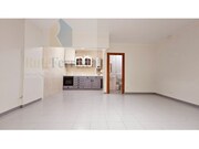 Garagem - Santa Maria, Torres Vedras, Lisboa - Miniatura: 6/9