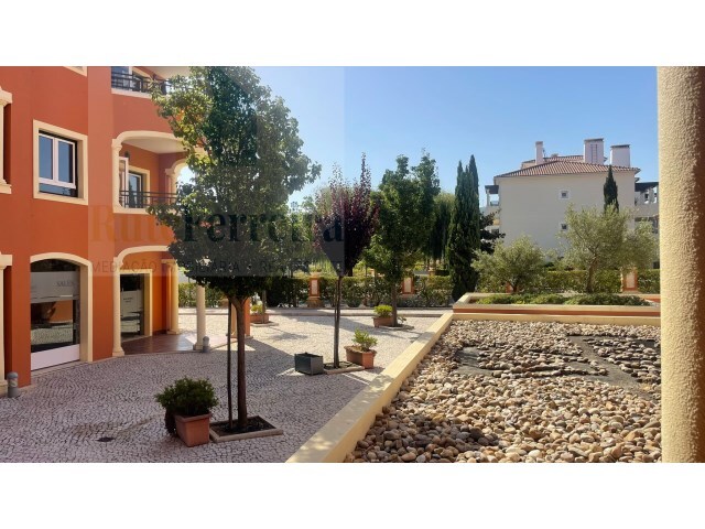 Loja - Turcifal, Torres Vedras, Lisboa - Imagem grande