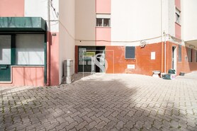 Loja T0 - Alto do Seixalinho, Barreiro, Setbal