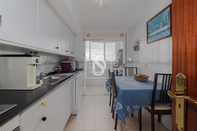 Apartamento T3 - Santo Ant�nio da Charneca, Barreiro, Set�bal - Miniatura: 3/15
