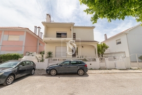Moradia T4 - Barreiro, Barreiro, Set�bal
