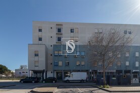 Apartamento T3 - Alto do Seixalinho, Barreiro, Set�bal - Miniatura: 16/17