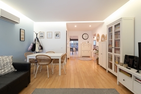 Apartamento T2 - Santo Ant�nio da Charneca, Barreiro, Set�bal - Miniatura: 3/13
