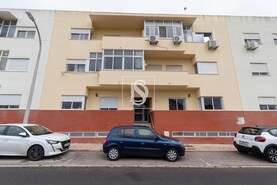 Apartamento T2 - Alhos Vedros, Moita, Set�bal
