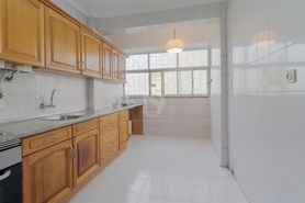 Apartamento T2 - Alto do Seixalinho, Barreiro, Setúbal